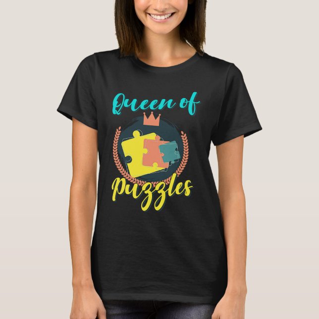 Queen of Puzzles  puzzle T Shirt (Framsida)