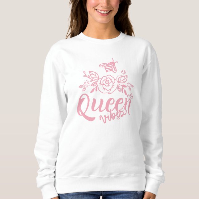 Queen Vibes Bee & Ro Typography Queen Power T Shirt (Framsida)