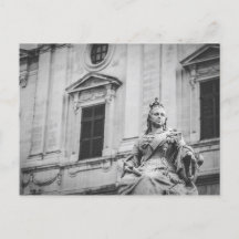 Queen Victoria sculpture in La Valletta, Malta