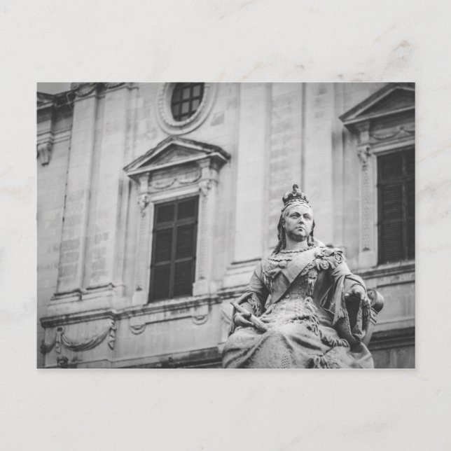 Queen Victoria sculpture in La Valletta, Malta Vykort (Framsida)