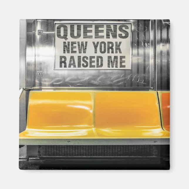 Queens New York Razed Me Photography Magnet (Framsidan)