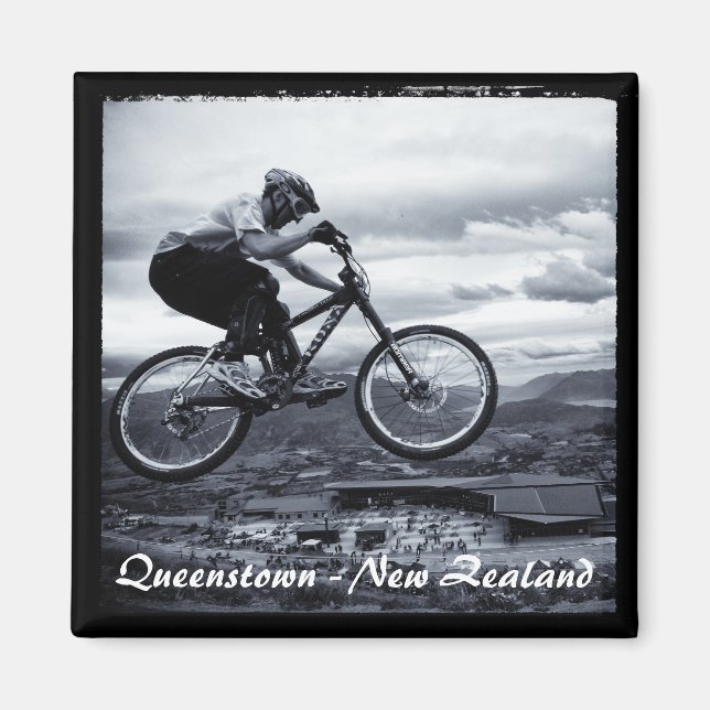 Queenstown - Adrenaline Äventyr (Fridge Magnet) Magnet (Framsidan)