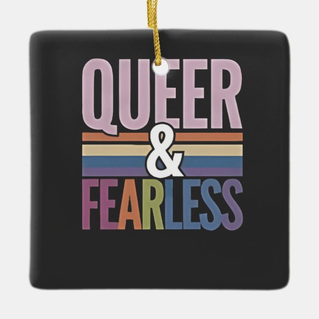 Queer och orädd LGBT Pride Month Allierad  Julgransprydnad Keramik (Framsida)