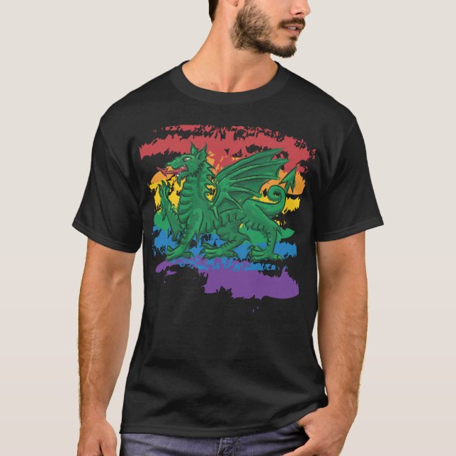 Queer Pride - Midrealm T Shirt (Framsida)