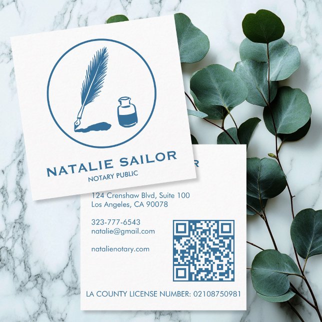 Quill Feather Bläck Penna Logo Notarius Publicus A Fyrkantigt Visitkort (Quill Feather Ink Pen Logo Notary Public CUSTOM QR Code Square Business Card
)