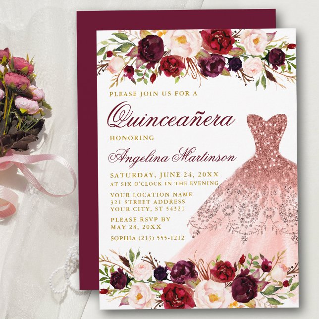 Quinceanera Burgundy Blommigt Glitter Dress Guld Inbjudningar (Customize to change text color,  size, style or to change color of back of card.)