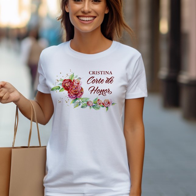 Quinceanera Corte de Honor Elegant Röd ros Blommig T Shirt (Quinceanera birthday t-shirt from my Vintage Floral Red Roses Quinceanera Collection)