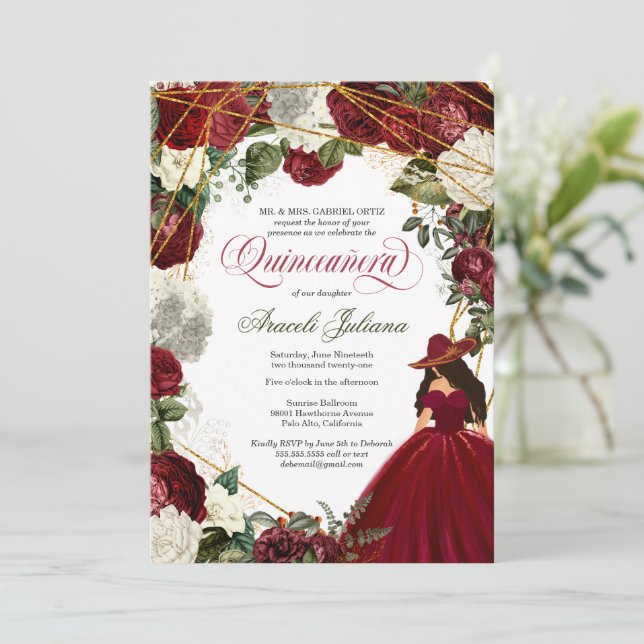 Quinceanera elegant charro burgundit vit blommigt  inbjudningar (Stående Fram)