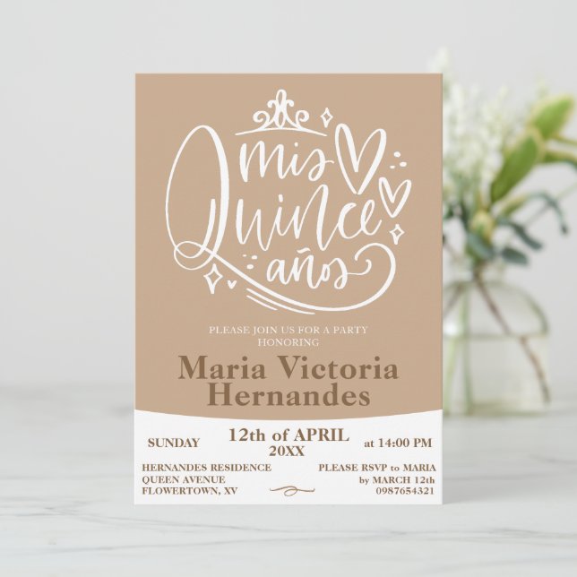 Quinceañera-inbjudan, mall (Stående Fram)