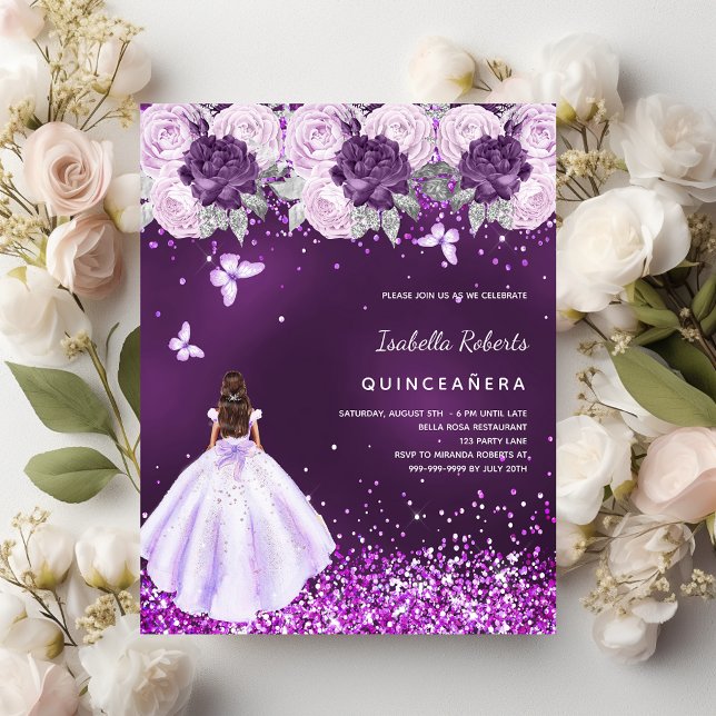 Quinceanera lila-inbjudan till rosa blommigt  (Skapare uppladdad)