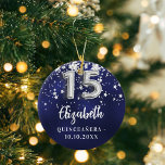 Quinceanera navy blue silver stjärtar julgransprydnad keramik<br><div class="desc">En marin blå bakgrund färg med faux silver-stjärnor. Den blå färg är ojämn. Lägg till text/datum</div>