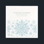 Quinceanera Party Blue White Snowflake Winter Pappersservett<br><div class="desc">Mycket elegant blått snöflingor skapar en söt gräns längs grund av denna anpassningsbar napkin. Modern och minimalistisk design har en öppen och hårig känsla. Contemporaryns estetik kommer att tilltala människor i alla åldrar.</div>
