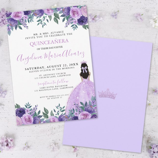 Quinceañera Purpurrosor Blommig Inbjudningar (Quinceañera Purple Roses Flowers Crown Invitation)