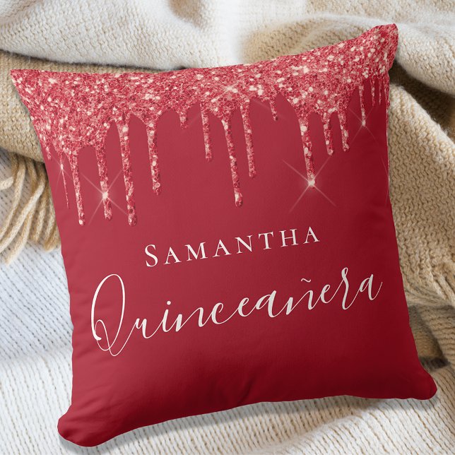 Quinceanera red glitter droppar namn kudde (Skapare uppladdad)
