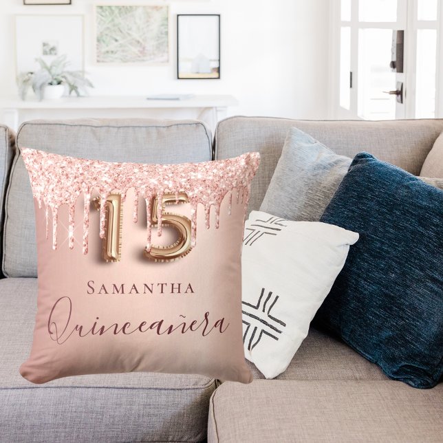 Quinceanera ro guld glitter droppar monogram kudde (Skapare uppladdad)