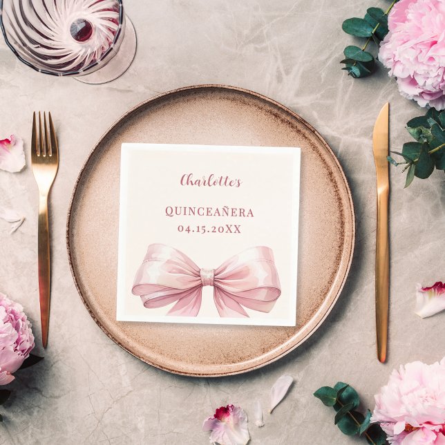 Quinceanera rosa båge elfenbenslunch pappersservett (Skapare uppladdad)