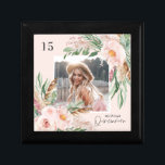 Quinceañera rosa blommigt  foto pampas elegant minnesask<br><div class="desc">Quinceañera Rosa blommigt  pampas gräs elegant modern elegant vacker 15:e födelsedagsfestens fotogåva</div>