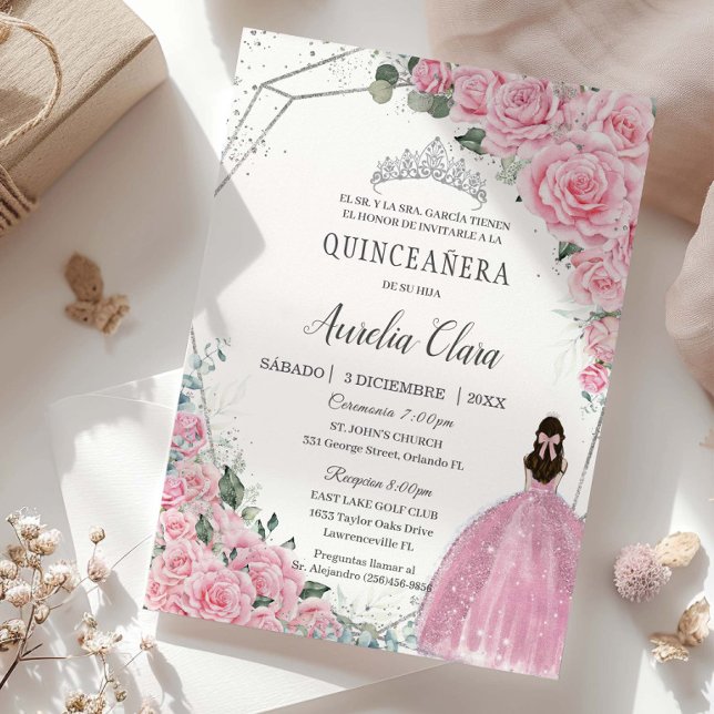 Quinceañera Rosa Blommigt Princess Silver Birthday Inbjudningar (Skapare uppladdad)