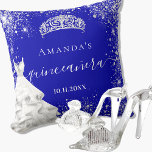 Quinceanera royal blue silver glitter tiara dress kudde<br><div class="desc">För en elegant Quinceañera,  15:e födelsedag. Trendigets blå royal färg,  det blå färg är ojämn. Dekorerad med faux silver glitter damm,  tiara krona och en klänning. Anpassa och lägg till namn,  ålder och datum. Quinceañera är skrivet med ett modernt handskript i stil med dekorationer.</div>
