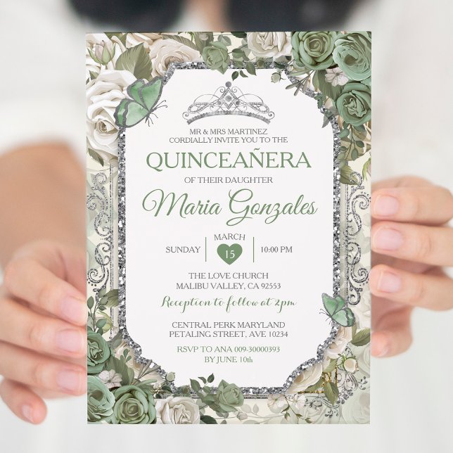 Quinceañera Sage Grönt & Silver Krona Butterfly Inbjudningar (Skapare uppladdad)