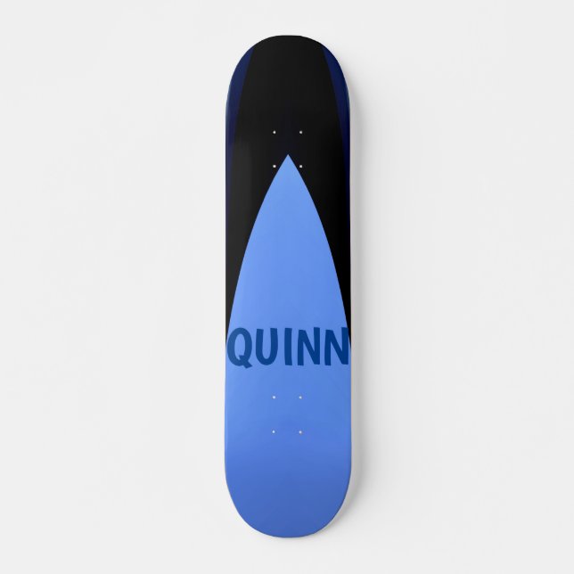 QUINN ~ Coola Skateboard: Underbar gåva Mini Skateboard Bräda 18,5 Cm (Framsida)