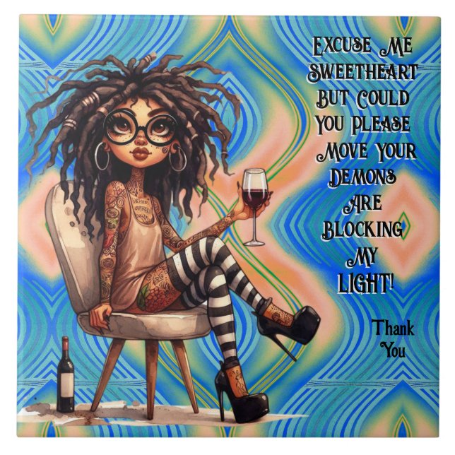 Quirky Dam Tattoo & Vin Ursäkta mig Ceramic Tile Kakelplatta (Framsidan)