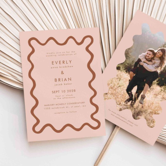 Quirky Hand plockade Line Terracotta Bröllop Inbjudningar (Skapare uppladdad)