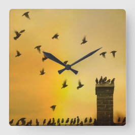 Quirky Little Birds Fyrkantig Klocka