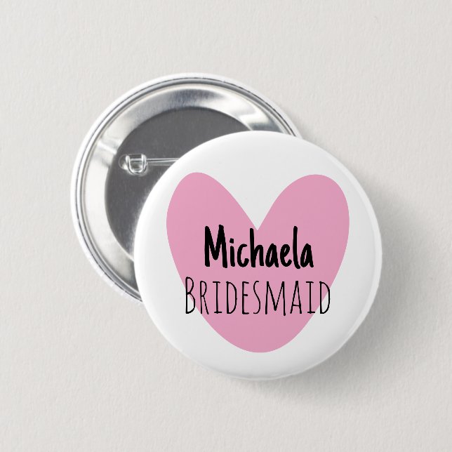 Quirky pink heart bridesmaids name buttons knapp (Framsida & baksida)