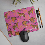 Quirky Tiger Mönster på Bright Rosa Musmatta<br><div class="desc">Tiger Mönster på Bright Rosa Mouse Pad - Du kommer bara att gå helt vild för den här "roarsoma" tigern mönster på rosa, med musmatta. Ingen kommer att tänka dig att vara en copycat med öga-fångstdesignen. Upptäck ställe eller hemmet. Det är också ett underbart presentalternativ för alla som skulle uppskatta...</div>
