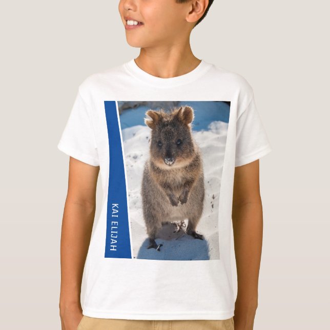 Quokka Cute Animal on the Beach Australia Blue T Shirt (Framsida)