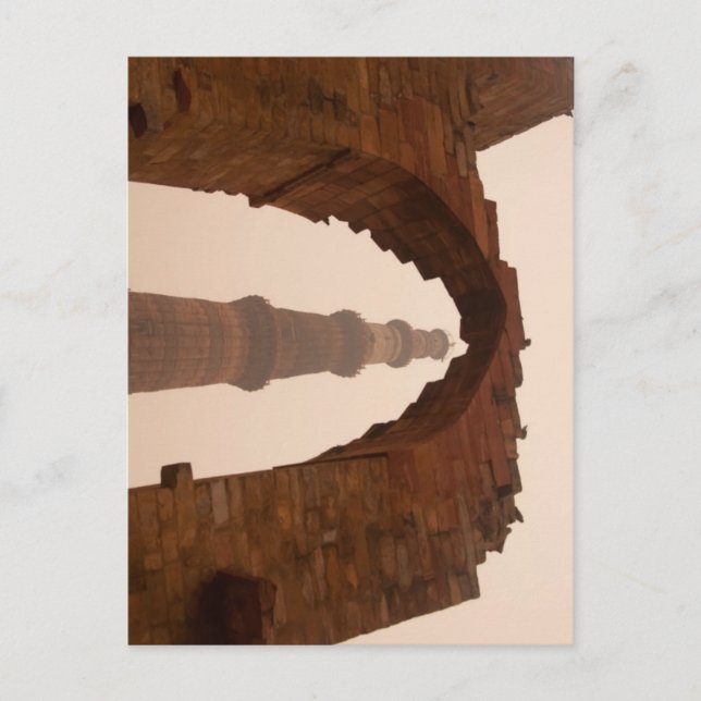 Qutub Minar i Delhi Vykort (Framsida)