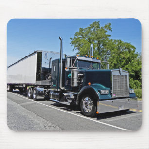 R Martins W900L Mousepad Musmatta
