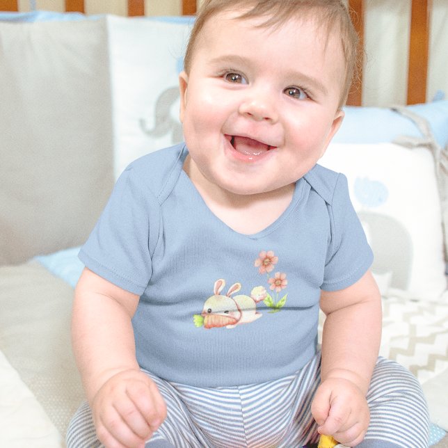 Rabbit Draw with Carrot Tecknad T Shirt (Rabbit Draw With Carrot Cartoon Baby Bodysuit)
