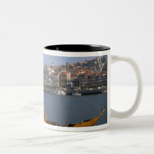Rabelo-båtar, Porto, Portugal Två-Tonad Mugg
