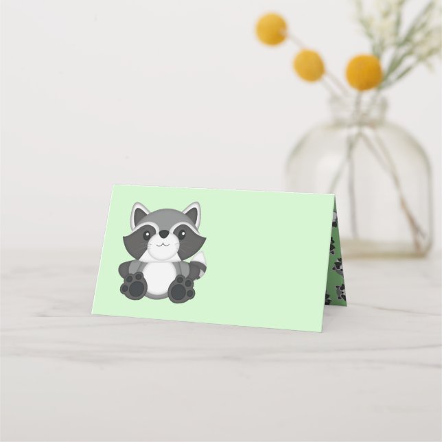 Raccoon Baby Shower Woodland Placeringskort (Framsida)