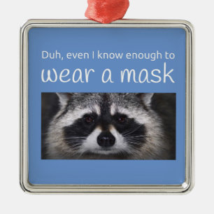 Raccoon Covid frågar efter masken från Funnycomb Julgransprydnad Metall