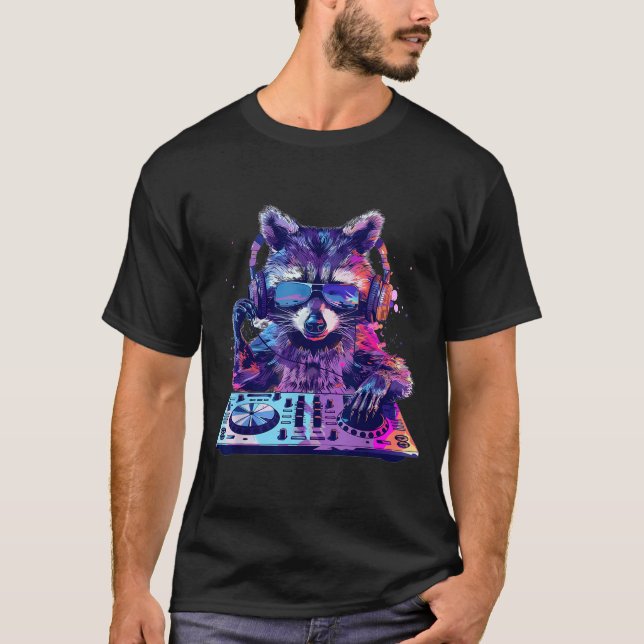 Raccoon Dj Edm Techno House Music Funny Animal Lov T Shirt (Framsida)