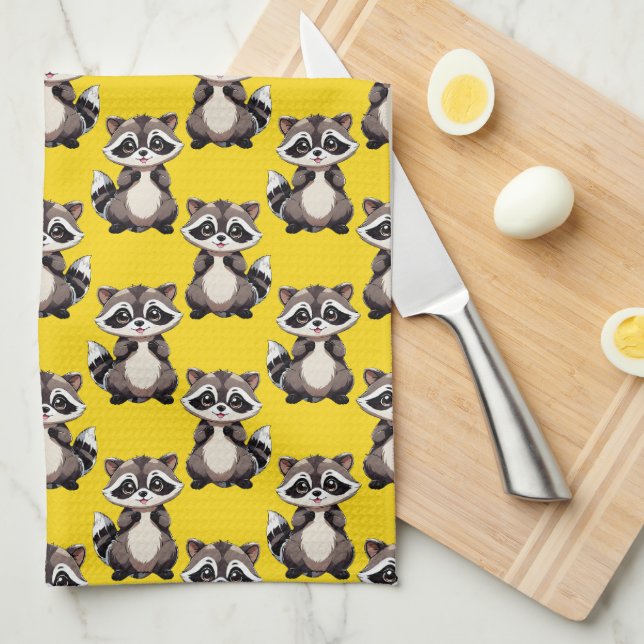 Raccoon Pattern Design Yellow  Kökshandduk (Vikt i Fjärdedel)