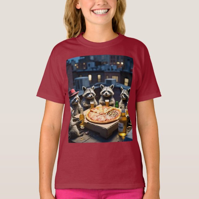 Raccoon pizza party t shirt (Framsida)