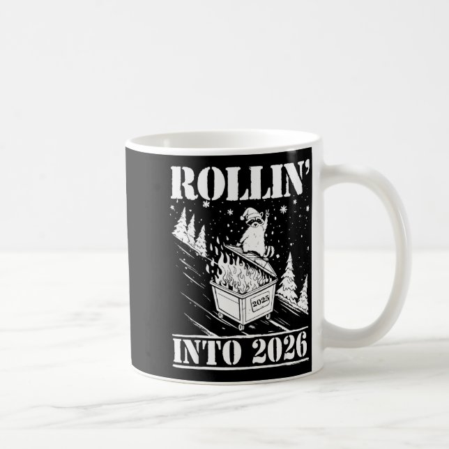 Raccoon Rolling Into 2026 Happy New Year 2026 Funn Kaffemugg (Höger)