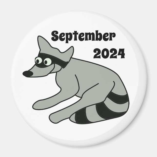 Raccoon, september 2024 magnet (Framsidan)