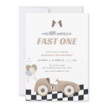 Racerbils Beige Snabba Ett Första Födelsedagsinbju