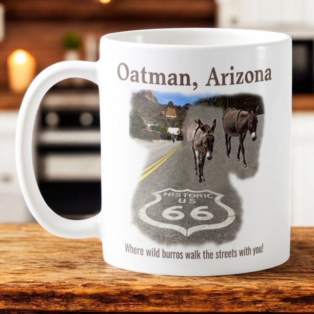 Rad 66 Oatman Arizona Burros på gatan Kaffemugg (Matching sides mug)