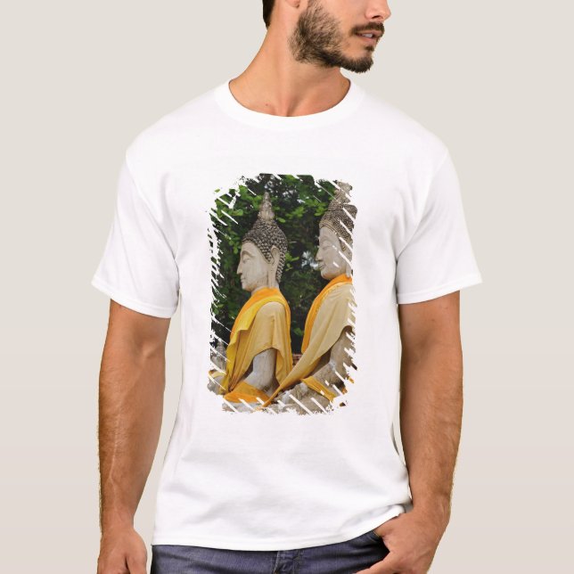 Rad av Buddastatyer, Wat Yai Chaya Mongkol T Shirt (Framsida)