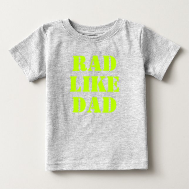 Rad som Pappa Non grönt  modern typografi roligt T Shirt (Framsida)