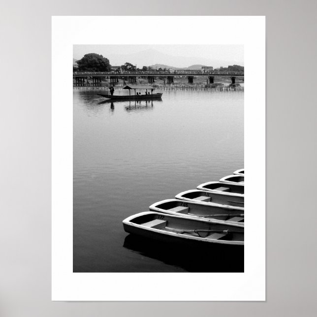 Radbåtar: Arashiyama, Kyoto Poster (Framsidan)
