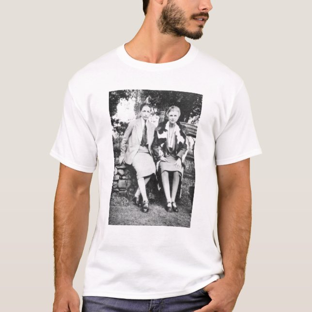 Radclyffe Hall och Una Vincenzo Tee (Framsida)