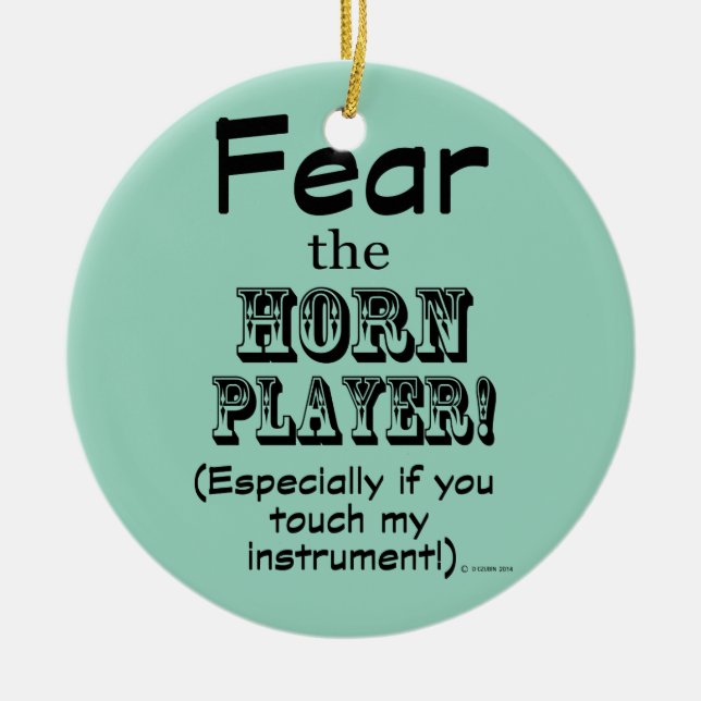 Rädda Horn Player Julgransprydnad Keramik (Framsidan)