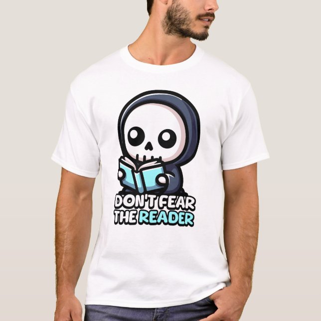 Rädda inte läsaren! Cute Grim Reaper Pun T Shirt (Framsida)